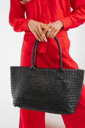 Beth Woven Tote Bag In Black