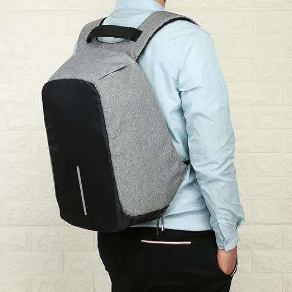 Cambridge USB Anti-Theft Backpack