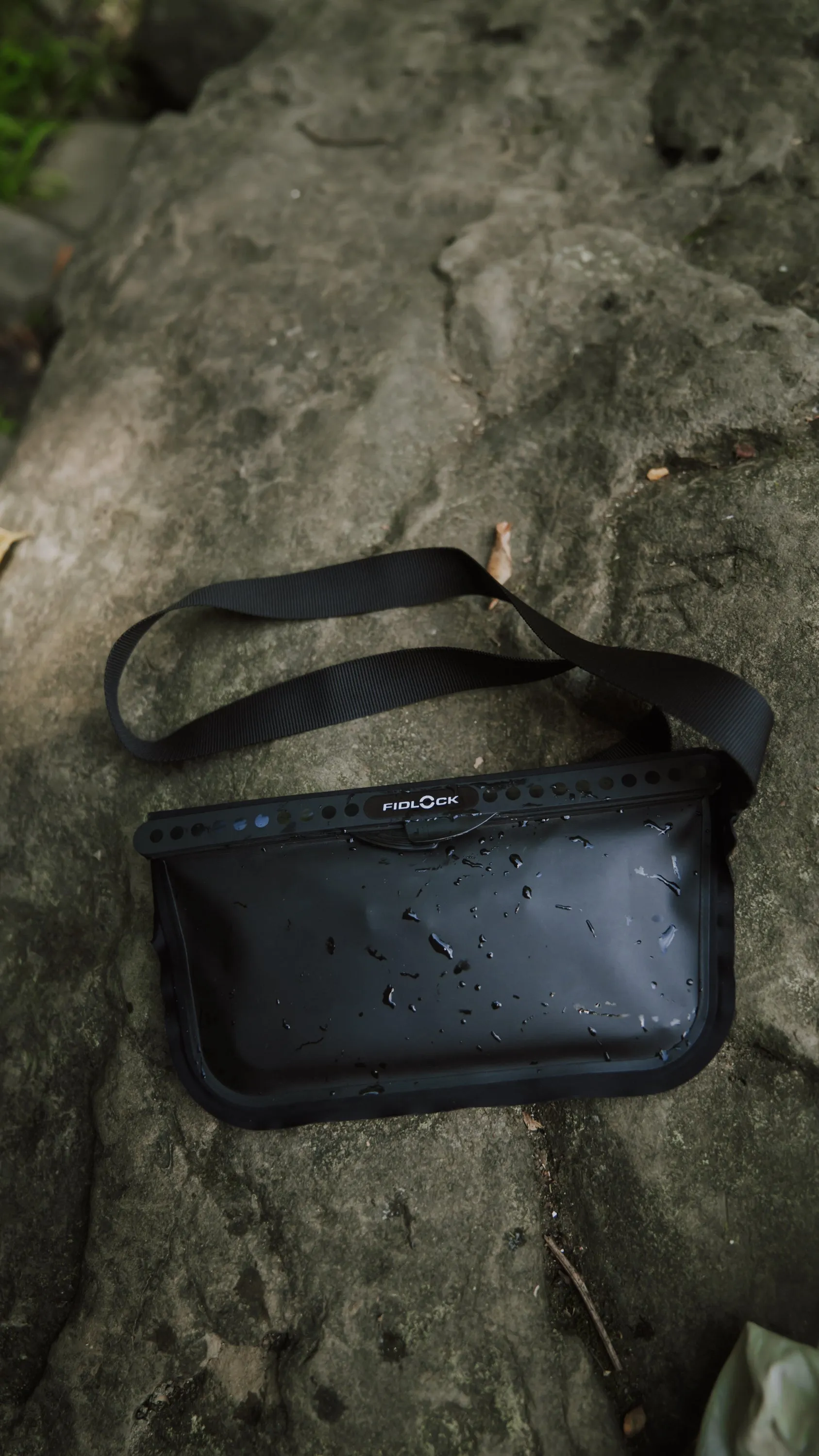 Hermetic Waterproof Sling Bag - Black