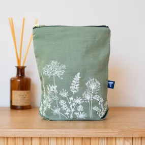 Linen toiletry bag - sage green