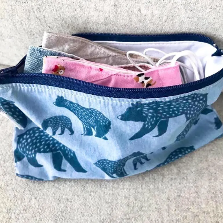 Sandwich Sized Reusable Zippered Bag Deer and Floral